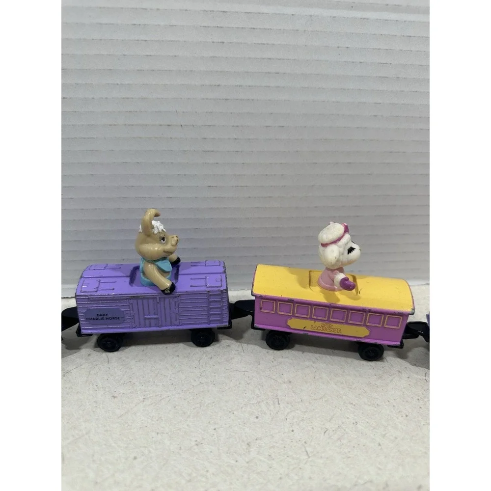 Vintage 1994 ERTL Shari Lewis Lamb Chop Toy Kids Train Set Diecast 6 Car Set